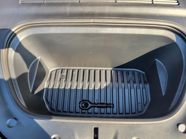 Photo of 2025 Black Tesla Model Y