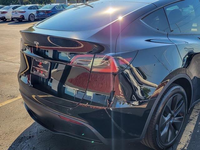 Photo of 2025 Black Tesla Model Y