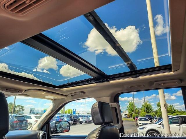 Photo of 2021 Agate Black Metallic Ford Expedition Max