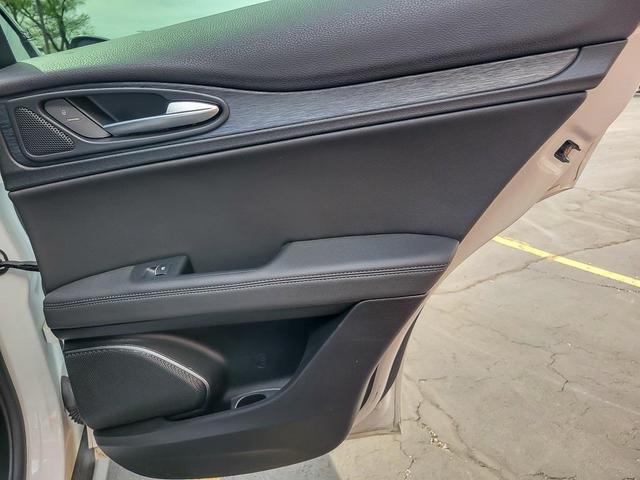Photo of 2022 Alfa White Alfa Romeo Stelvio