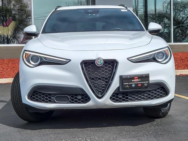 Photo of 2022 Alfa White Alfa Romeo Stelvio