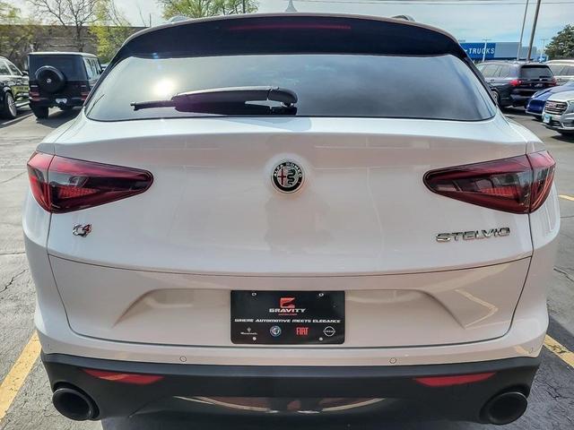 Photo of 2022 Alfa White Alfa Romeo Stelvio