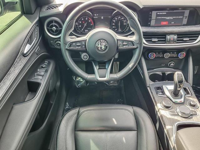 Photo of 2022 Alfa White Alfa Romeo Stelvio