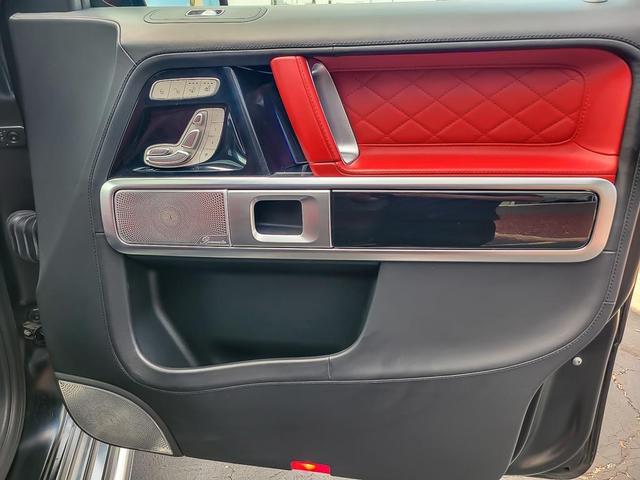 Photo of 2021 Black Mercedes-Benz G-Class