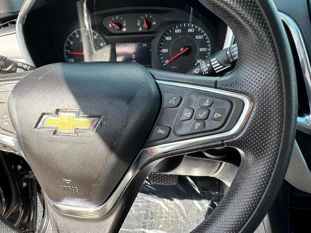 Photo of 2020 Black Chevrolet Equinox