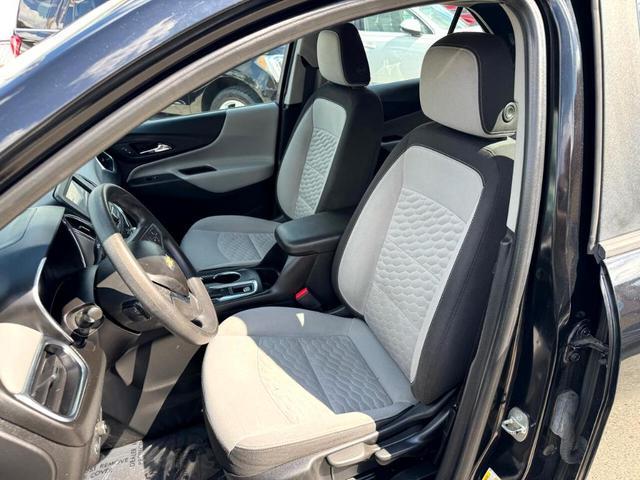 Photo of 2020 Black Chevrolet Equinox