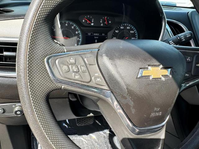 Photo of 2020 Black Chevrolet Equinox