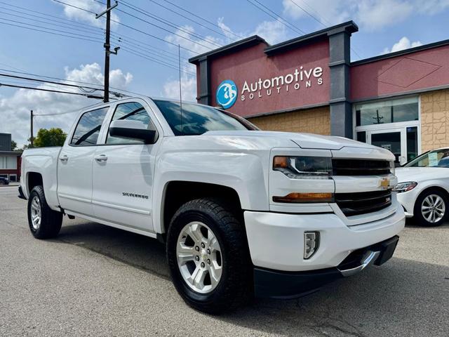 Photo of 2017 White Chevrolet Silverado 1500