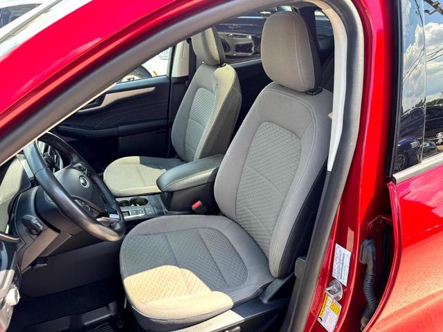 Photo of 2022 Red Ford Escape