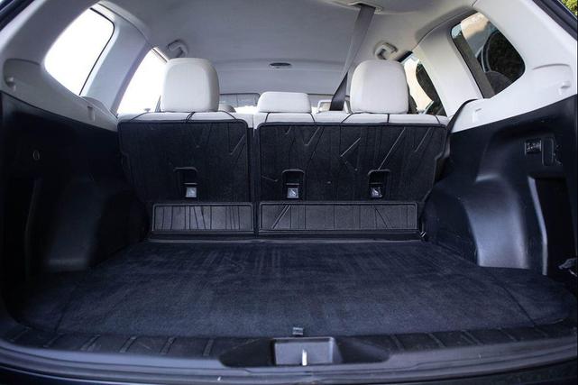 Photo of 2018 Dark Gray Metallic Subaru Forester