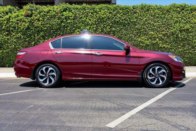Photo of 2017 Basque Red Pearl II Honda Accord