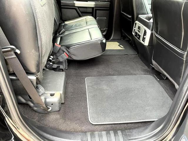 Photo of 2018 Black Ford F-150