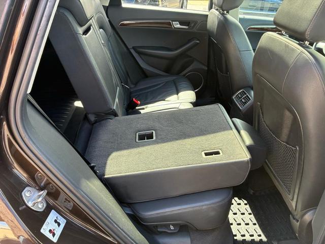 Photo of 2011 Brown Audi Q5