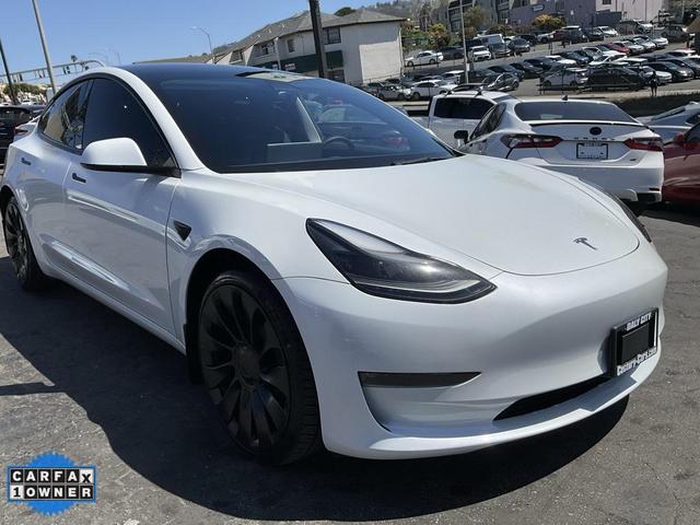 Photo of 2023 Pearl White Multi-Coat Tesla Model 3