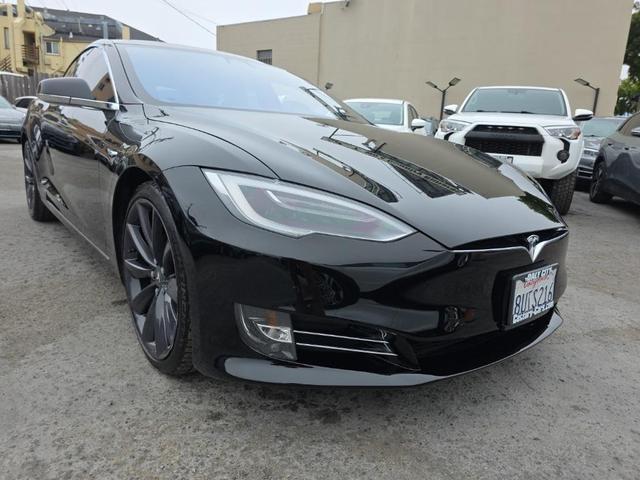 Photo of 2017 Solid Black Tesla Model S