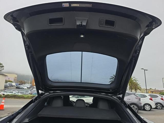 Photo of 2017 Solid Black Tesla Model S