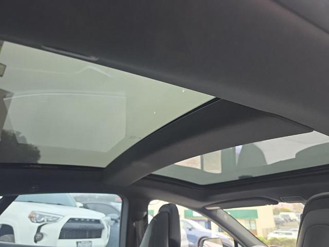 Photo of 2017 Solid Black Tesla Model S