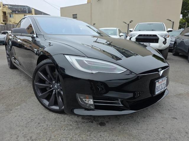 Photo of 2017 Solid Black Tesla Model S