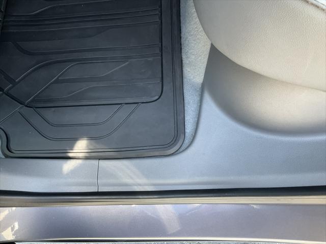 Photo of 2023 Gray Ghost Metallic Chevrolet Bolt EUV