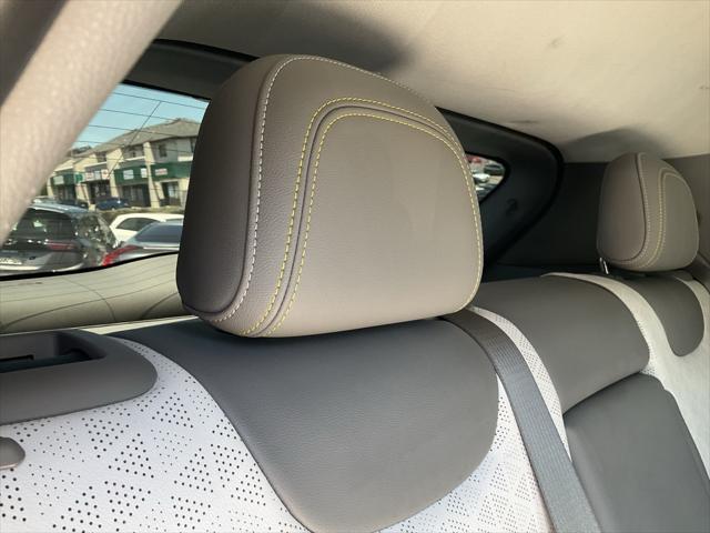 Photo of 2023 Gray Ghost Metallic Chevrolet Bolt EUV