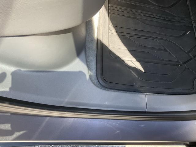 Photo of 2023 Gray Ghost Metallic Chevrolet Bolt EUV