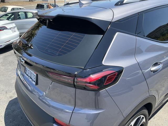 Photo of 2023 Gray Ghost Metallic Chevrolet Bolt EUV