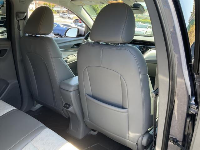 Photo of 2023 Gray Ghost Metallic Chevrolet Bolt EUV