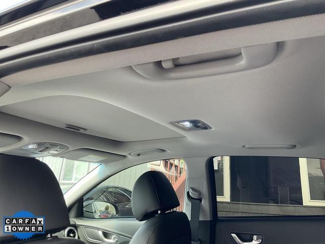 Photo of 2022 Ultra Black Hyundai KONA EV