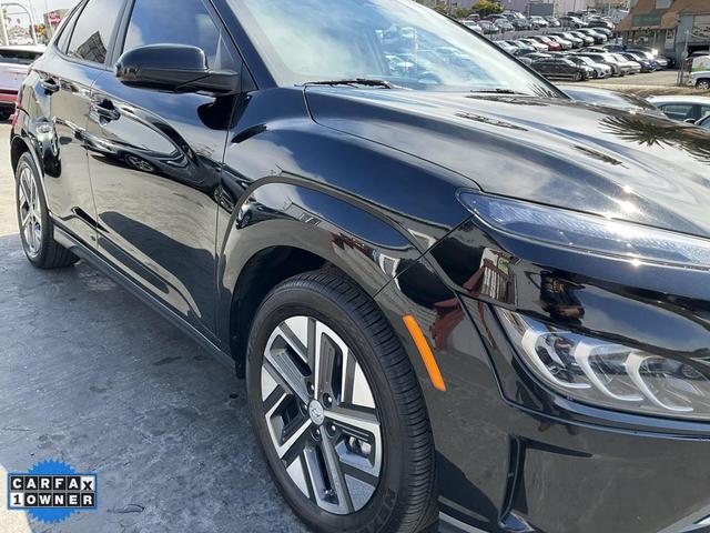 Photo of 2022 Ultra Black Hyundai KONA EV