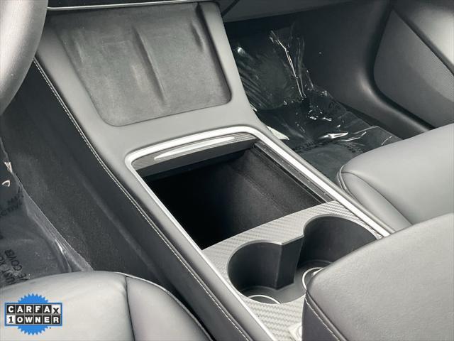 Photo of 2023 Midnight Silver Metallic Tesla Model 3