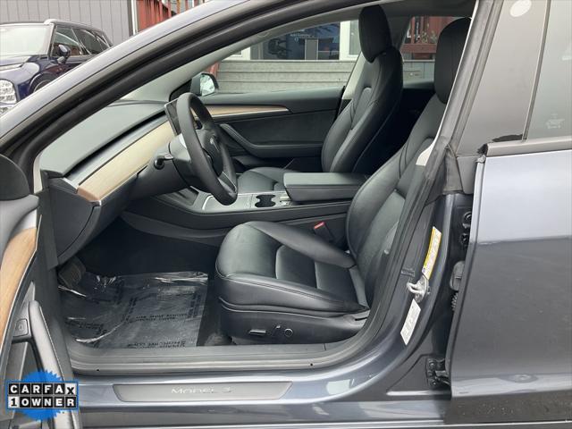 Photo of 2023 Midnight Silver Metallic Tesla Model 3