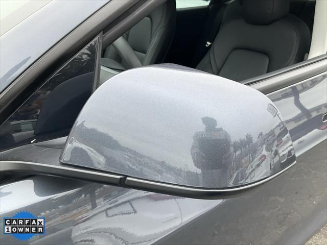 Photo of 2023 Midnight Silver Metallic Tesla Model 3