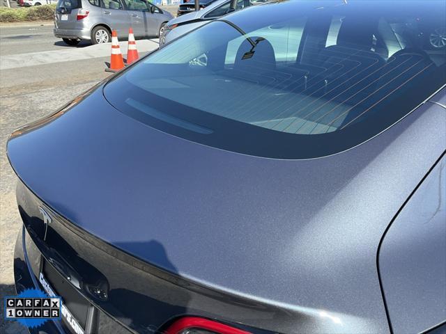 Photo of 2020 Midnight Silver Metallic Tesla Model 3