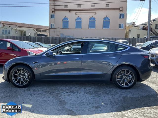Photo of 2020 Midnight Silver Metallic Tesla Model 3