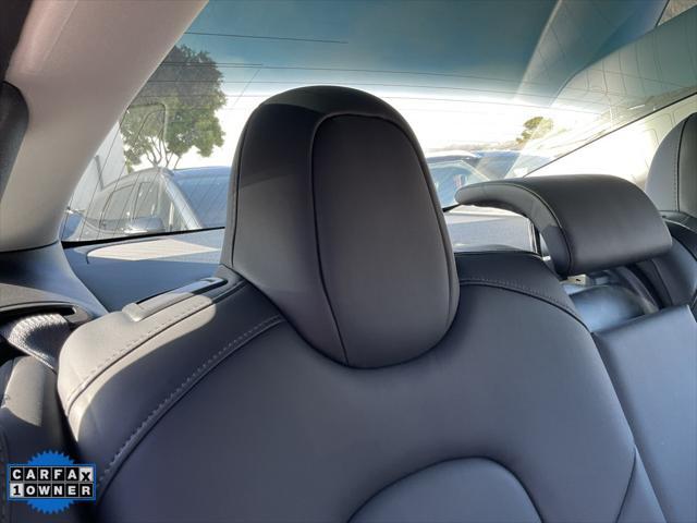 Photo of 2020 Midnight Silver Metallic Tesla Model 3