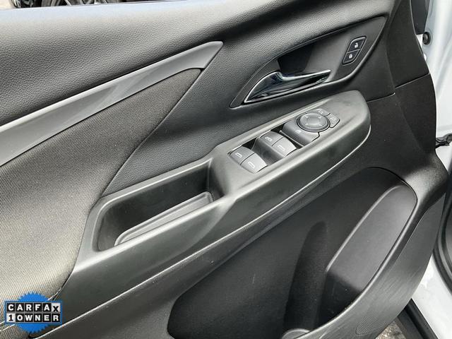 Photo of 2023 Summit White Chevrolet Bolt EV