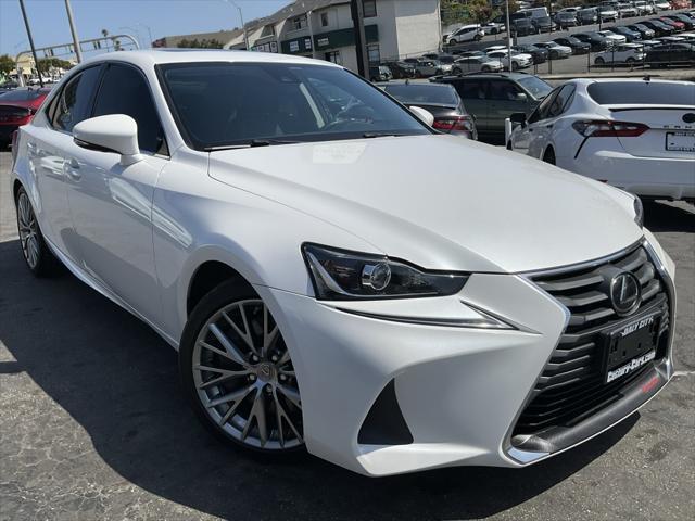 2017 Lexus Is 200t