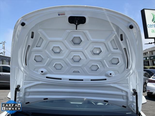 Photo of 2019 Pearl White Multi-Coat Tesla Model 3