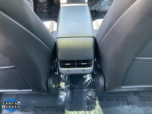 Photo of 2019 Pearl White Multi-Coat Tesla Model 3