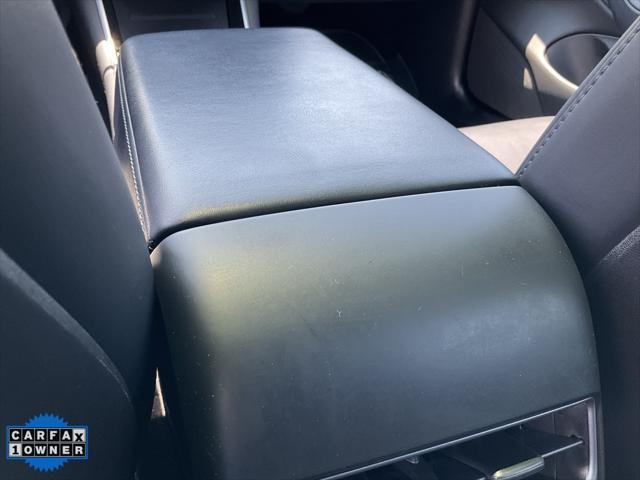 Photo of 2019 Pearl White Multi-Coat Tesla Model 3