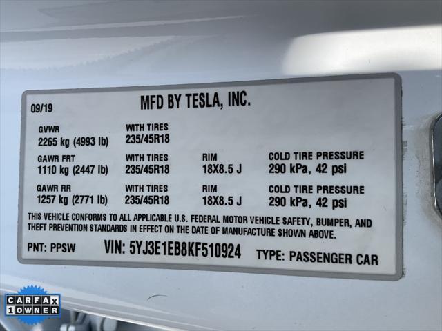Photo of 2019 Pearl White Multi-Coat Tesla Model 3