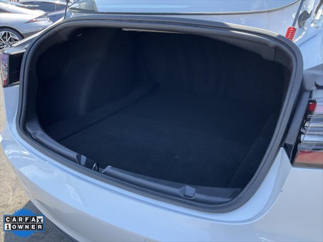 Photo of 2019 Pearl White Multi-Coat Tesla Model 3