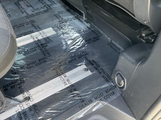 Photo of 2016 Obsidian Black Metallic Mercedes-Benz Metris