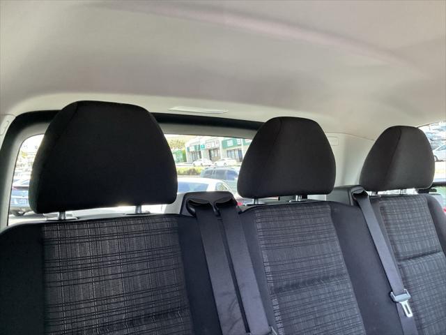 Photo of 2016 Obsidian Black Metallic Mercedes-Benz Metris