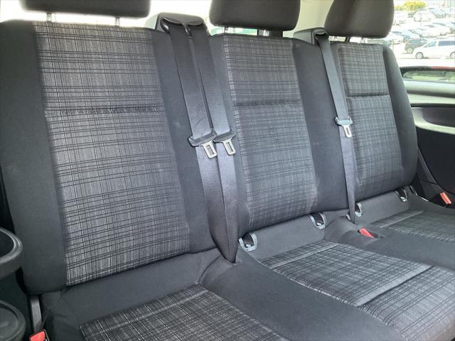 Photo of 2016 Obsidian Black Metallic Mercedes-Benz Metris