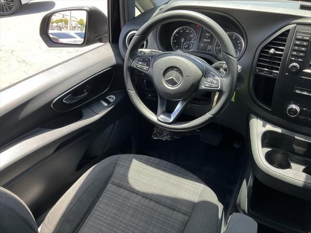 Photo of 2016 Obsidian Black Metallic Mercedes-Benz Metris