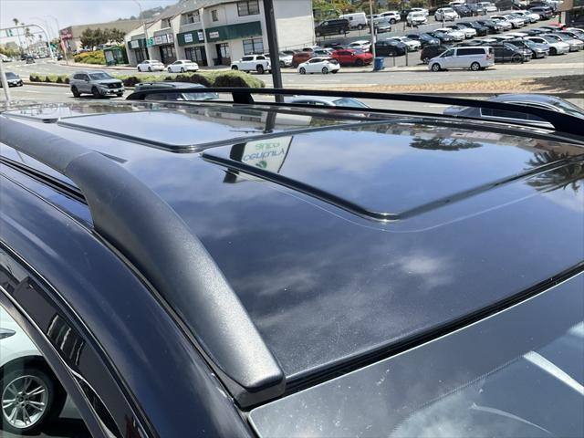 Photo of 2016 Obsidian Black Metallic Mercedes-Benz Metris