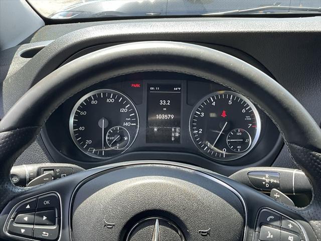 Photo of 2016 Obsidian Black Metallic Mercedes-Benz Metris