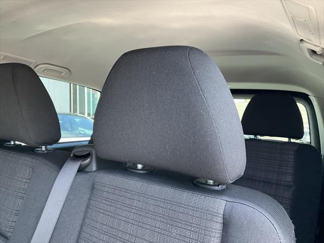 Photo of 2016 Obsidian Black Metallic Mercedes-Benz Metris