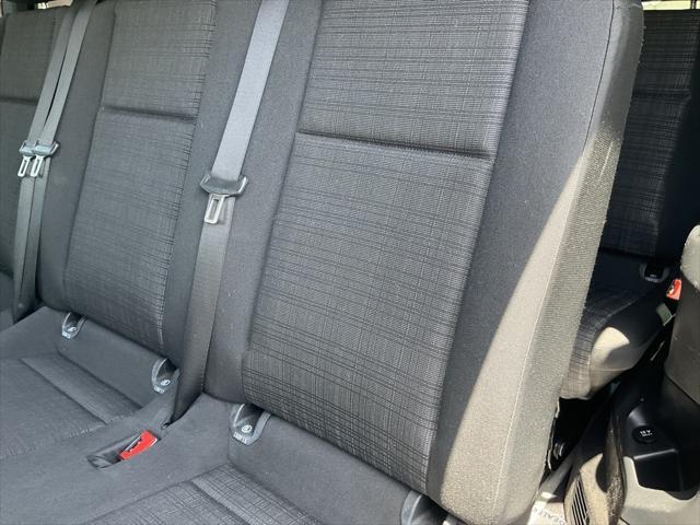 Photo of 2016 Obsidian Black Metallic Mercedes-Benz Metris